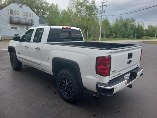 Summit White 2015 Chevrolet Silverado 1500 LTZ