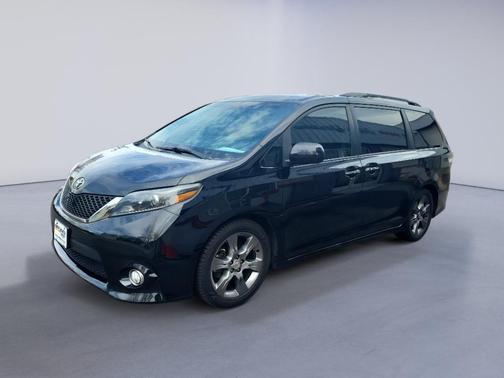 2015 Toyota Sienna SE