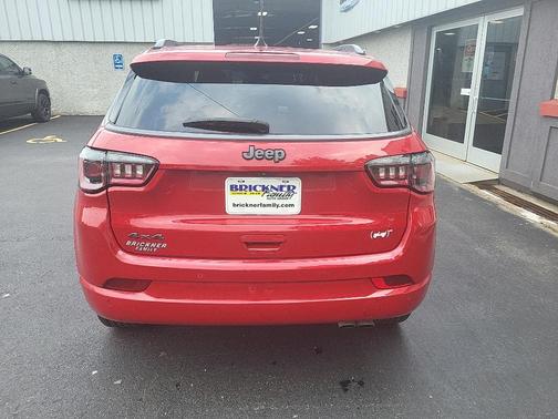 2022 Jeep Compass (RED) Edition