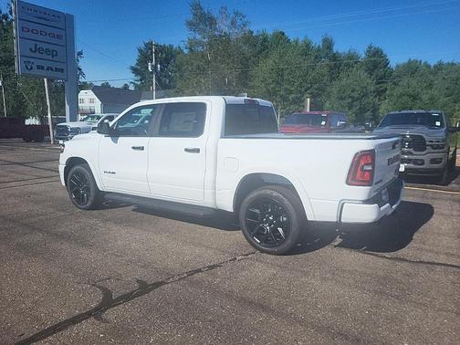 Bright White Clearcoat 2026 RAM 1500 Laramie