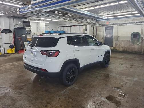 2026 Jeep Compass Latitude