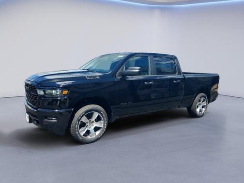 Diamond Black 2026 RAM 1500 Express