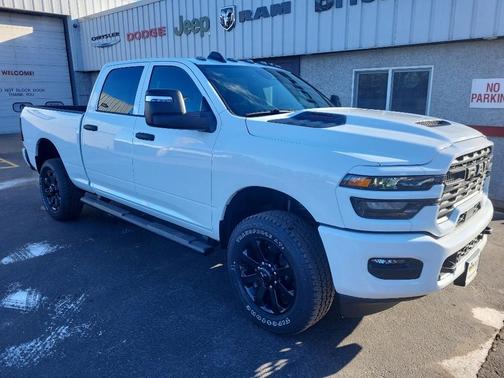 2026 RAM 2500 Black Express