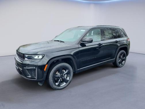Diamond Black 2026 Jeep Grand Cherokee Limited