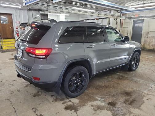 2019 Jeep Grand Cherokee Upland