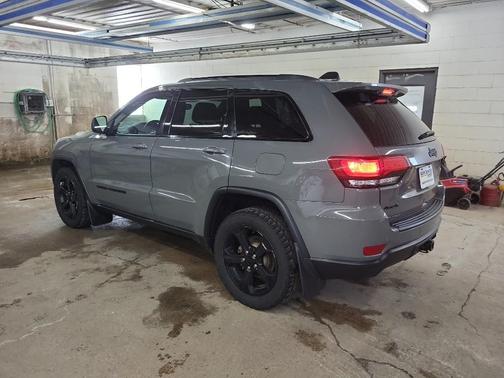 2019 Jeep Grand Cherokee Upland