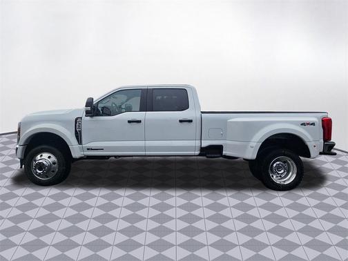 2026 Ford F-450 XLT