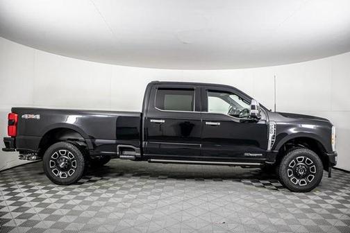 2023 Ford F-350 Platinum