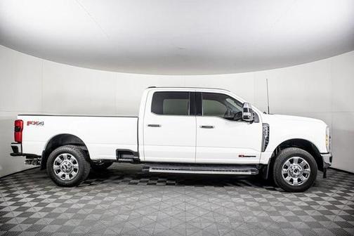 2023 Ford F-350 Lariat Super Duty