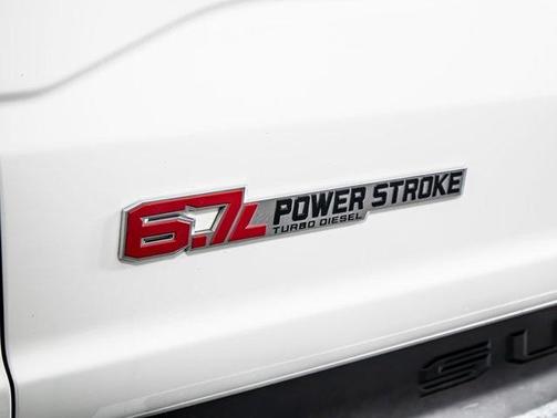 2023 Ford F-350 Lariat Super Duty