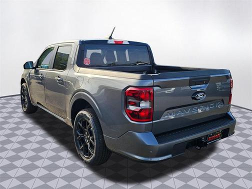 2025 Ford Maverick Lobo Standard