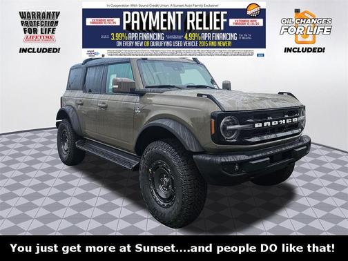 2025 Ford Bronco Outer Banks