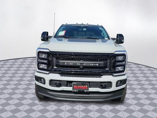 2025 Ford F-350 Lariat Super Duty