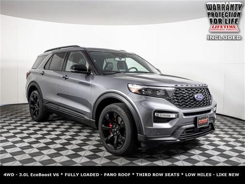 2022 Ford Explorer ST