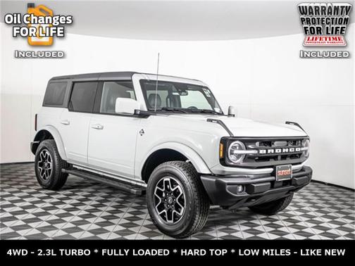 2024 Ford Bronco Outer Banks
