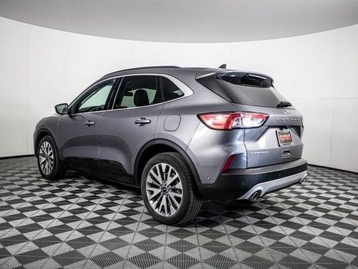 2021 Ford Escape Titanium Hybrid
