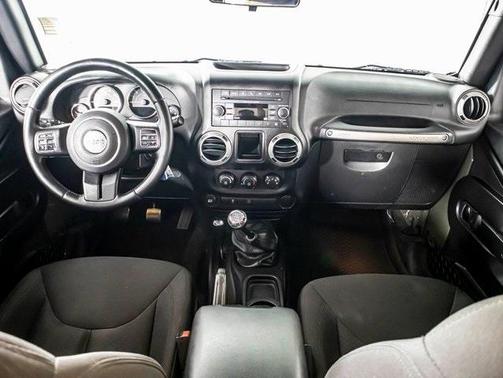 2015 Jeep Wrangler Sport