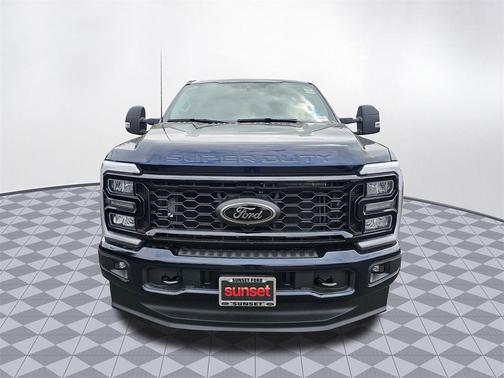 2025 Ford F-350 XLT