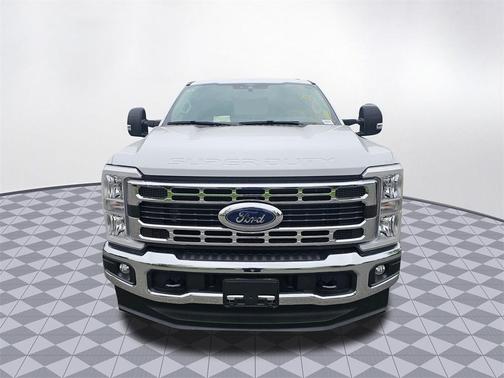 2026 Ford F-350 XLT