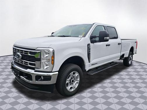 2026 Ford F-350 XLT