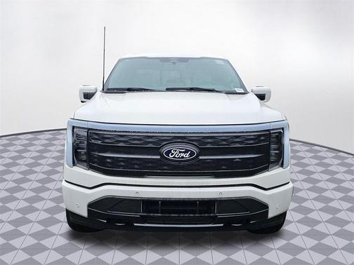 2024 Ford F-150 Lightning Platinum