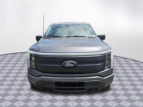 2025 Ford F-150 Lightning XLT