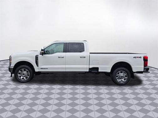 2025 Ford F-350 Lariat Super Duty
