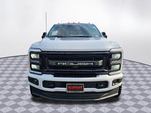 2026 Ford F-350 Lariat Super Duty