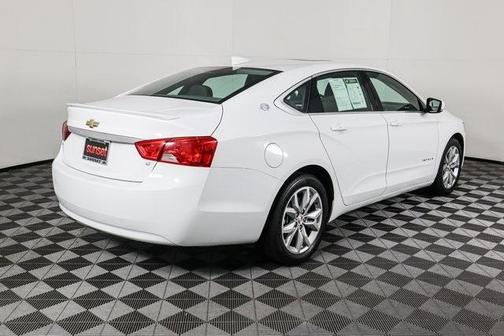 Photo 3 of 33 of 2019 Chevrolet Impala 1LT