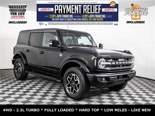 2024 Ford Bronco Outer Banks