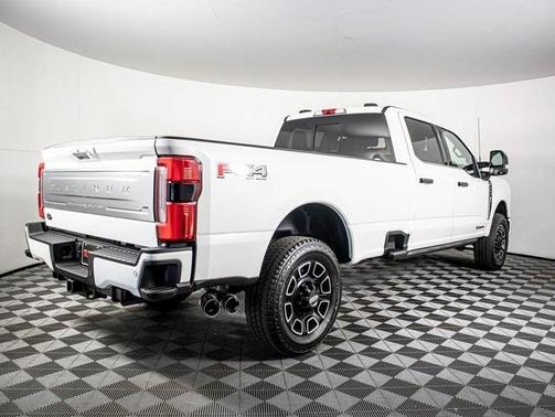 2023 Ford F-350 Platinum
