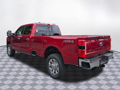 2025 Ford F-350 Lariat Super Duty