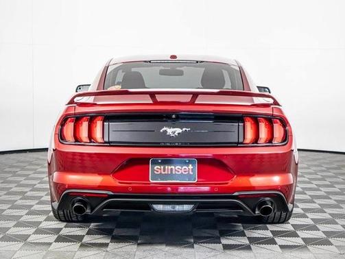 2018 Ford Mustang EcoBoost