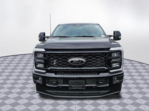 2025 Ford F-350 Lariat Super Duty