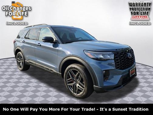 2025 Ford Explorer ST-Line