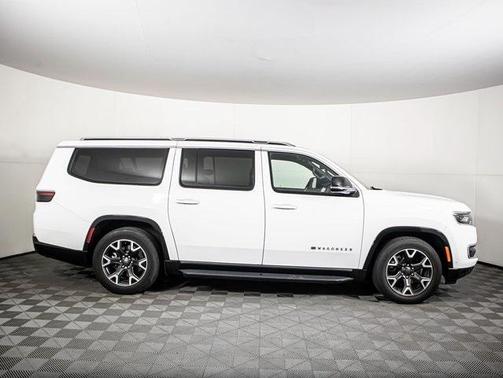 2024 Jeep Wagoneer L Series III