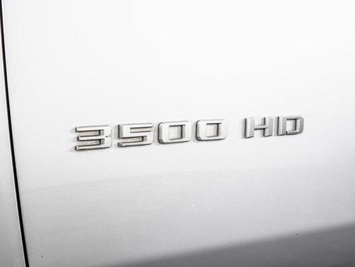 2023 Chevrolet Silverado 3500 High Country