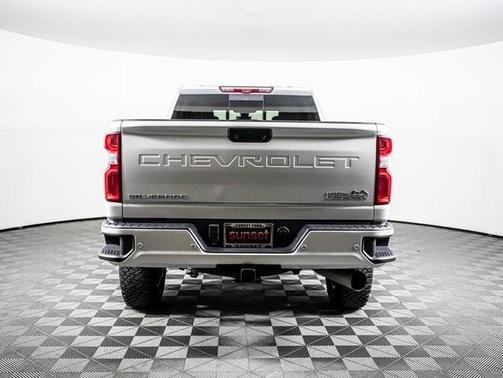2023 Chevrolet Silverado 3500 High Country