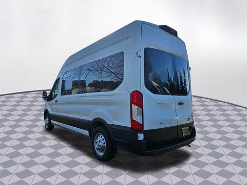 2025 Ford Transit-350 XL
