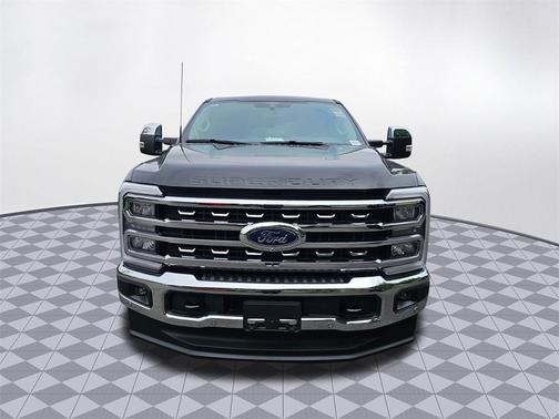 2025 Ford F-350 Lariat Super Duty