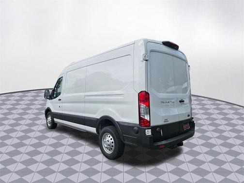 2025 Ford Transit-250 148 WB Medium Roof Cargo