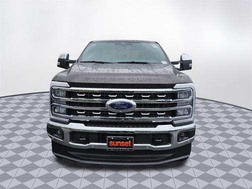 2025 Ford F-350 Lariat Super Duty