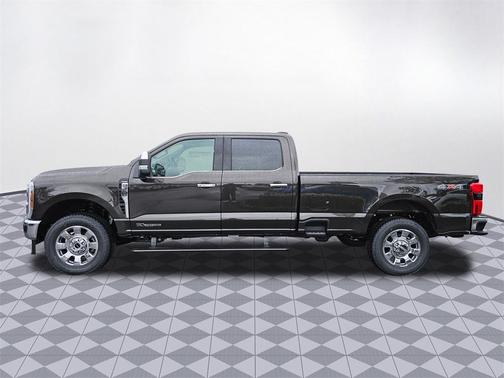 2025 Ford F-350 Lariat Super Duty