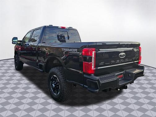 2026 Ford F-350 Lariat Super Duty