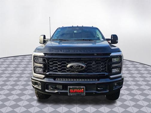 2026 Ford F-350 Lariat Super Duty