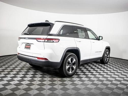 2024 Jeep Grand Cherokee 4xe Base