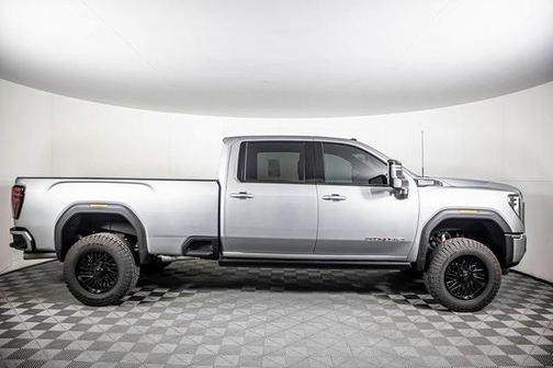 2024 GMC Sierra 3500 AT4