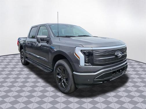 2025 Ford F-150 Lightning LARIAT
