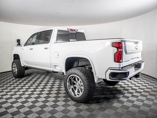 2024 Chevrolet Silverado 3500 LTZ