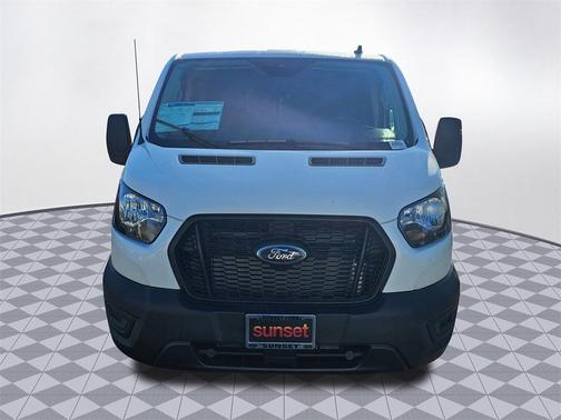 2024 Ford Transit-250 148 WB Medium Roof Cargo